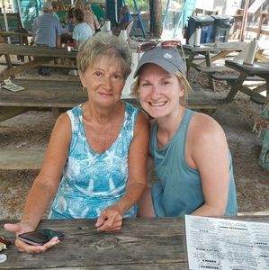 Meet your Posher, Caitlyn